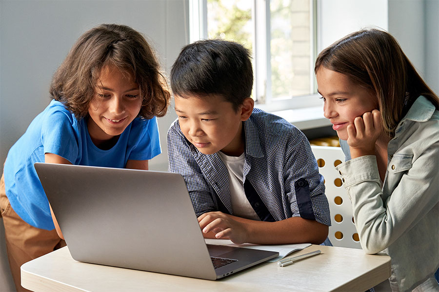 Minecraft Coding and Robotics Design 1